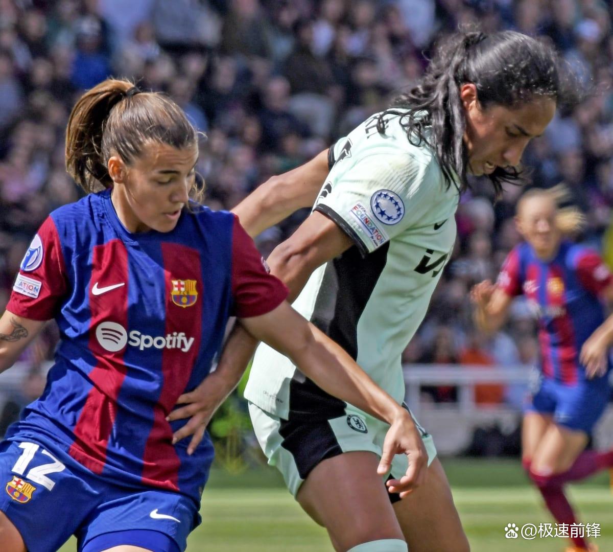 包含巴黎大师赛首回合爆出冷门!巴塞罗那险胜切尔西,争冠形势突变的词条 包含巴黎大师赛首回合爆出冷门!巴塞罗那险胜切尔西,争冠形势突变的词条